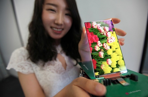 Компания LG представила самый тонкий в мире жидкокристаллический дисплей для смартфонов премиум класса