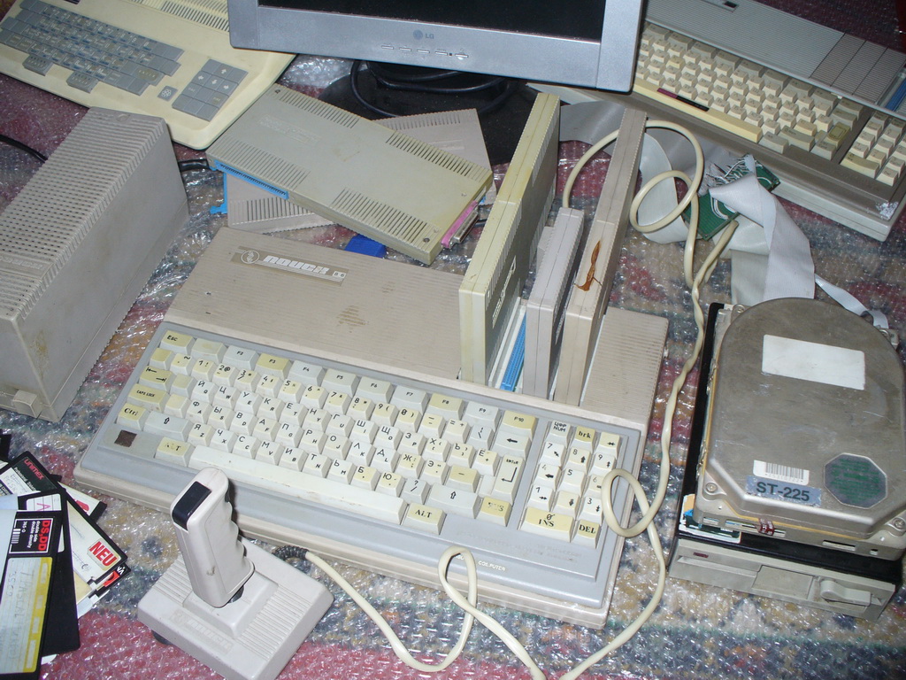 Компьютер ПЭВМ «Поиск». Электронмаш