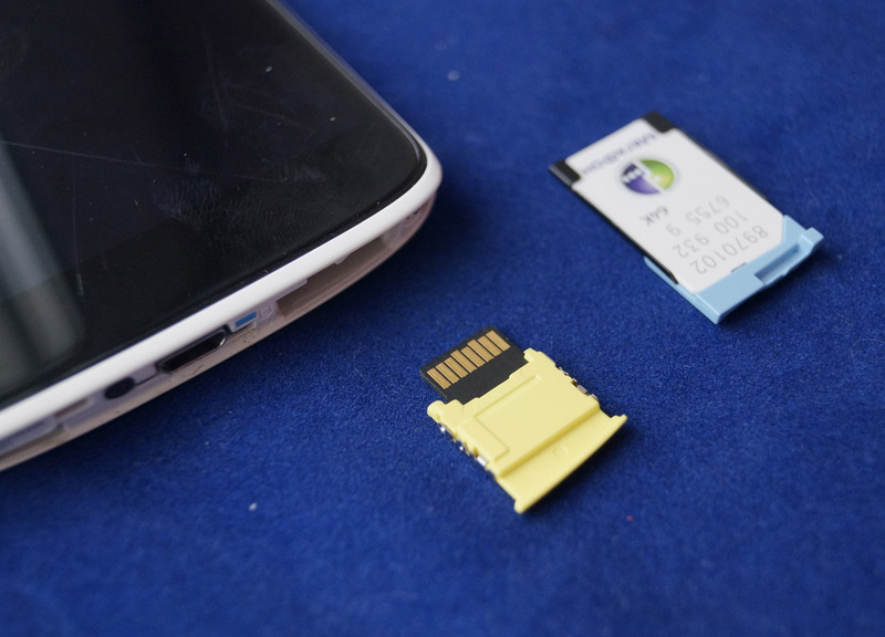 Красивый и приятный. Обзор смартфона Sharp SH837W Красивый и приятный. Обзор смартфона Sharp SH837W