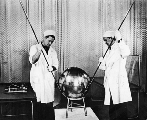 Краткая история освоения космоса