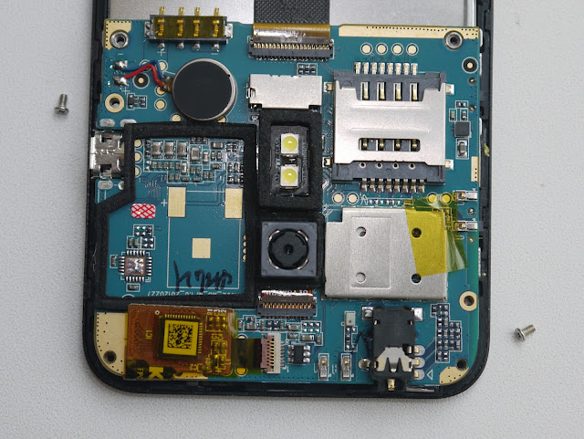 Краткий обзор Zopo ZP100, или как китайцы научились делать телефоны