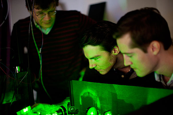 Квантовый компьютер стал на две секунды ближе к реальности image