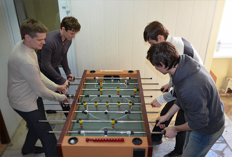 Люди, которые играют в игры… вместе