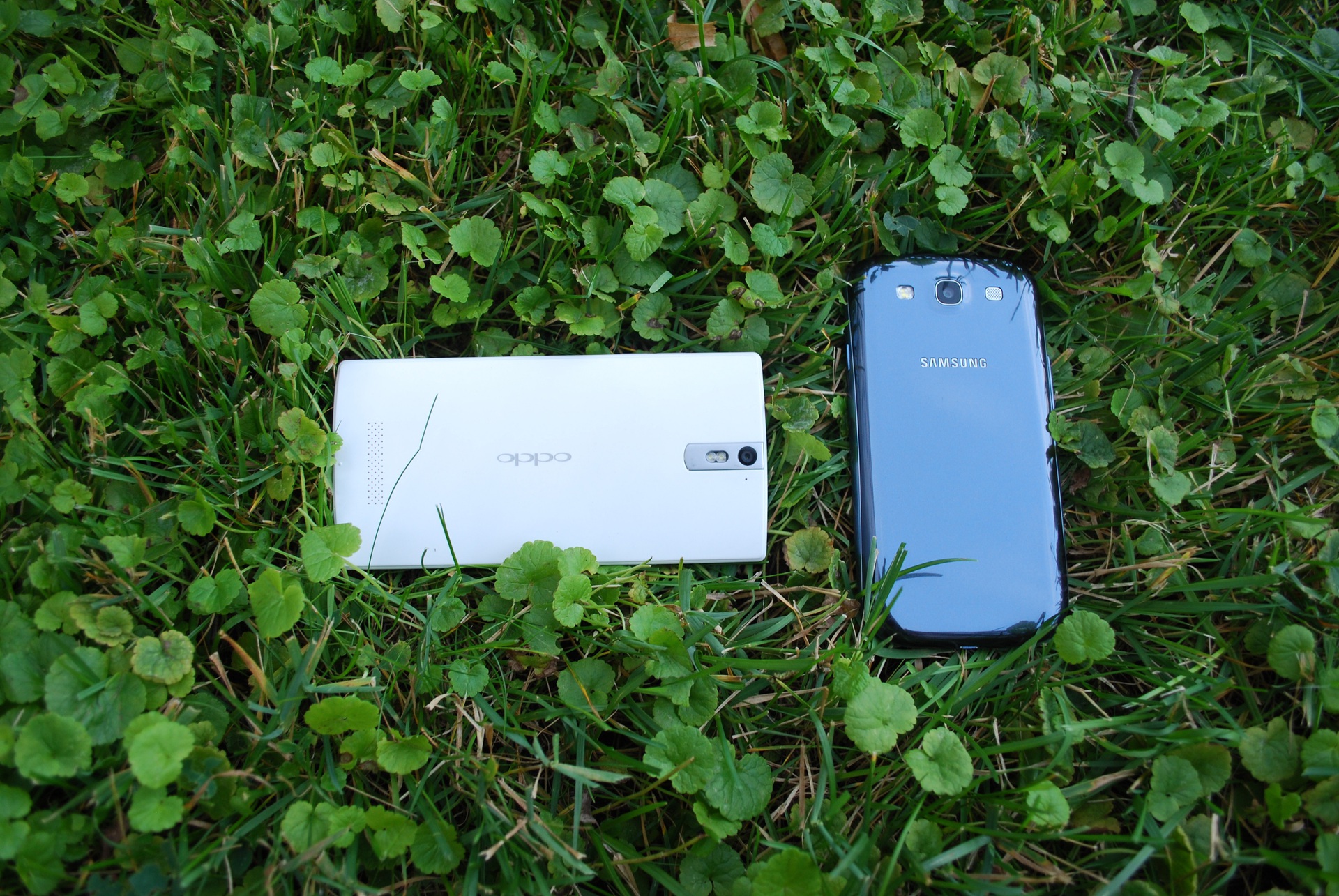 Между Samsung Galaxy S III и OPPO Find 5 (довольно таки подробно о последнем)