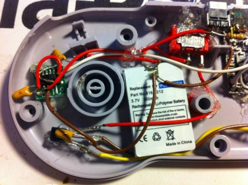 Моддер оснастил контроллер для SNES беспроводным модулем