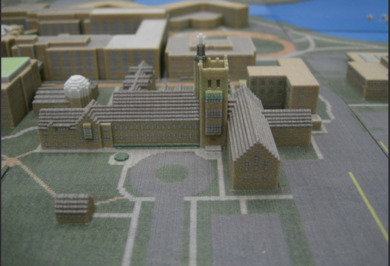 Модель института, созданную в Minecraft, напечатали на 3D принтере