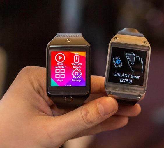 По имеющимся данным, Samsung разрабатывает две модели умных часов с Android Wear