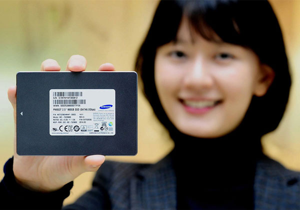 Начат выпуск корпоративных SSD Samsung PM853T на базе флэш-памяти NAND, хранящей по три бита информации в каждой ячейке