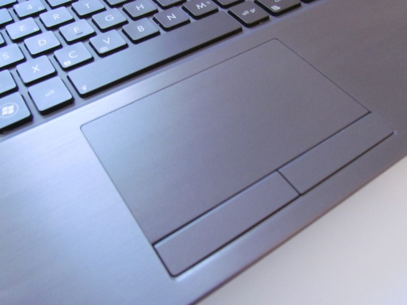 Ноутбук Asus BU400A – кандидат в объекты желания