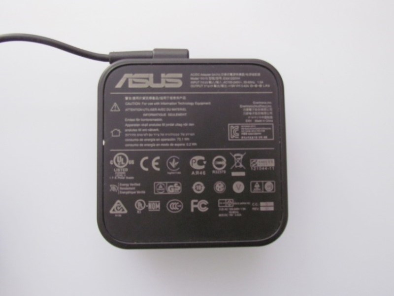 Ноутбук Asus BU400A – кандидат в объекты желания