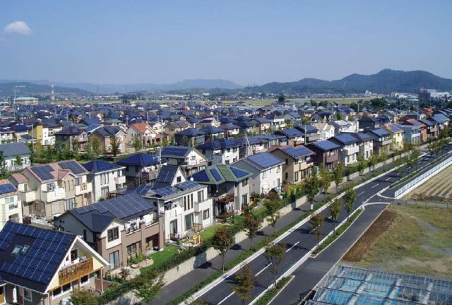 Новый рекорд Германии: 50,6% энергии за сутки получено от солнечных батарей