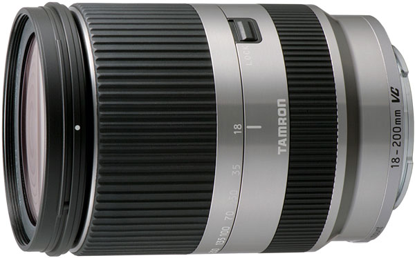 Объектив Tamron 18-200mm F/3.5-6.3 Di III VC выпускается в двух вариантах