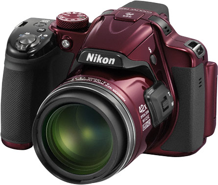 К достоинствам Nikon Coolpix P520 производитель относит возможность полностью ручного управления