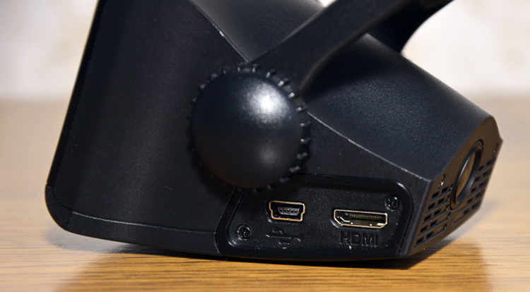 Обзор Akenori DriveCam 1080 PRO: когда регистратор предупредит о «Стрелке»