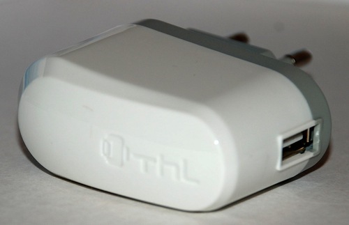 Обзор Android смартфона ThL V9 на MTK6575