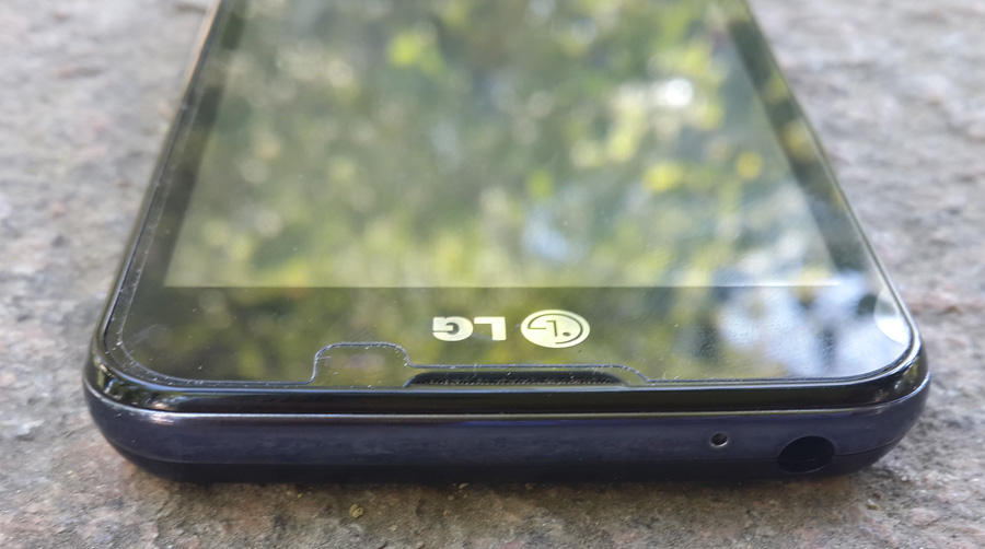 Обзор LG Optimus L5 II Dual: бюджетный смартфон с рядом странных особенностей