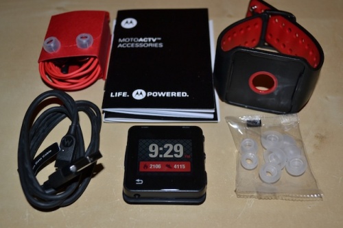 Обзор Motorola MotoACTV. Часы гика для фитнеса image