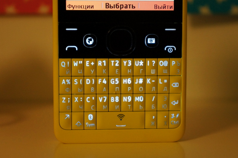 Обзор Nokia Asha 210 Стильный бюджетник image