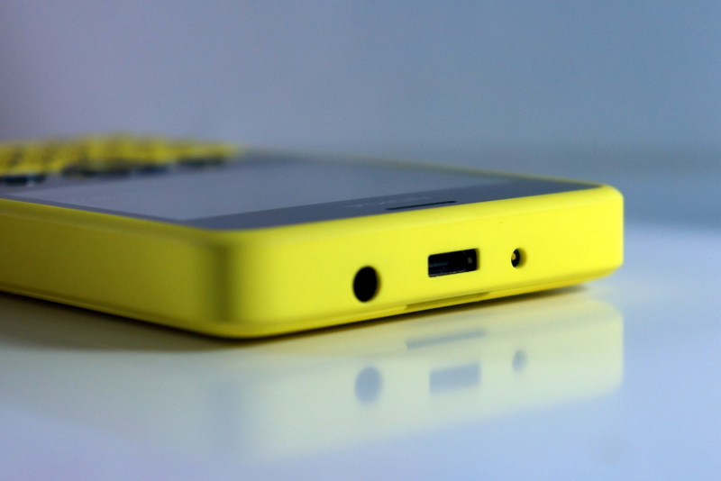 Обзор Nokia Asha 210 Стильный бюджетник image