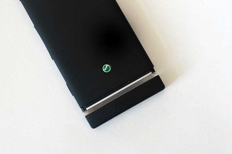 Обзор Sony Xperia U Обзор Sony Xperia U