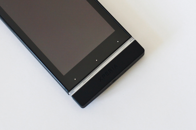 Обзор Sony Xperia U Обзор Sony Xperia U