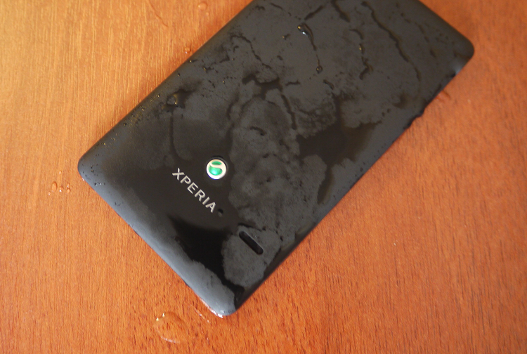 Обзор Sony Xperia go Обзор Sony Xperia go