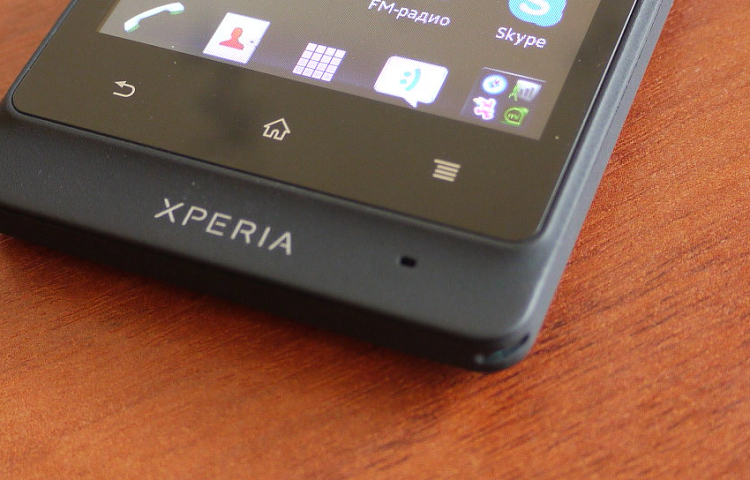 Обзор Sony Xperia go