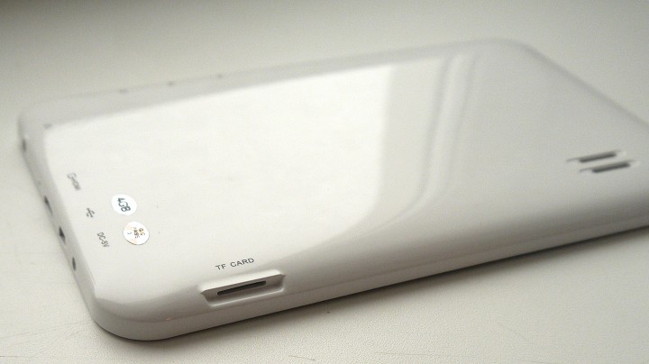 Обзор дешевого планшета со Skype из коробки LY F1 Обзор дешевого планшета со Skype из коробки LY F1