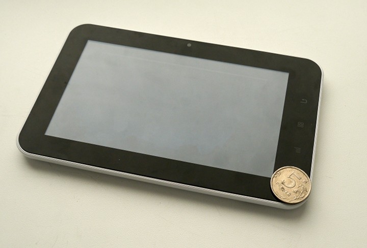 Обзор дешевого планшета со Skype из коробки LY F1 Обзор дешевого планшета со Skype из коробки LY F1