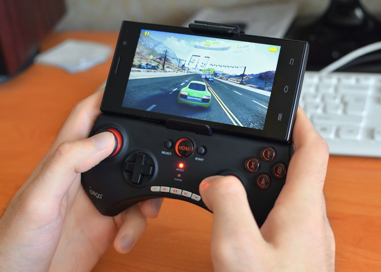 Обзор геймпада iPega PG 9025: превращаем Android смартфон в портативную консоль