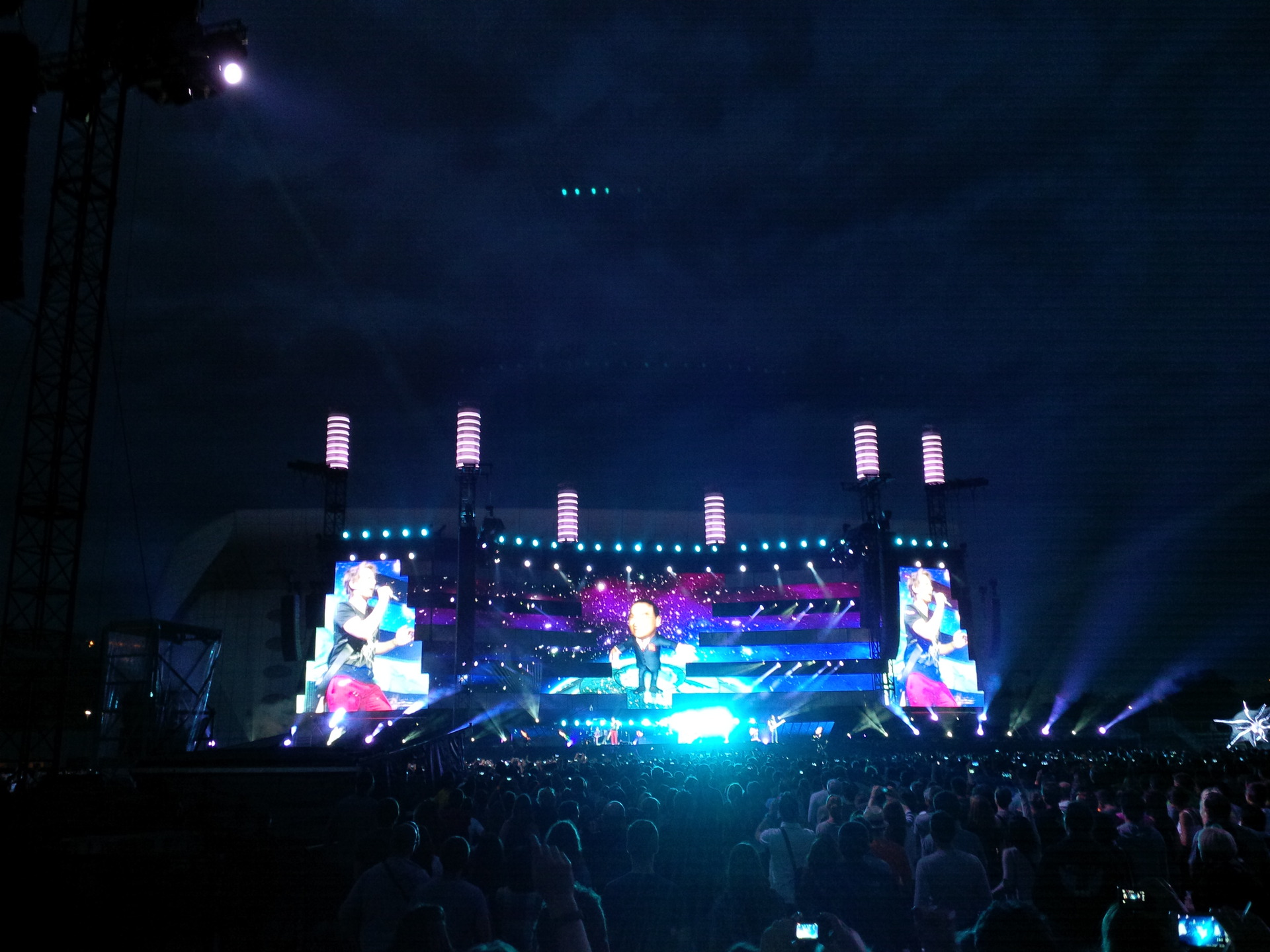 Обзор и впечатления от Blackberry Q10 Обзор и впечатления от Blackberry Q10