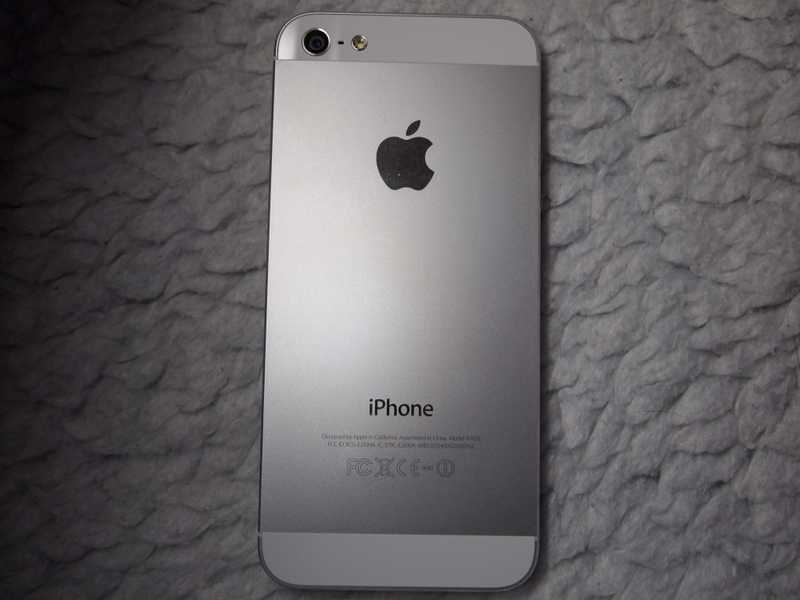 Обзор iPhone 5 — Habrahabr Edition