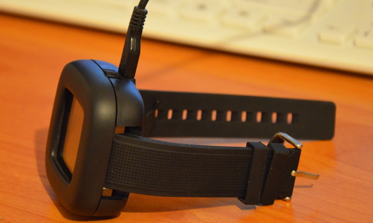 Обзор iconBIT CALLISTO 100: как превратить «умные часы» в смартфон