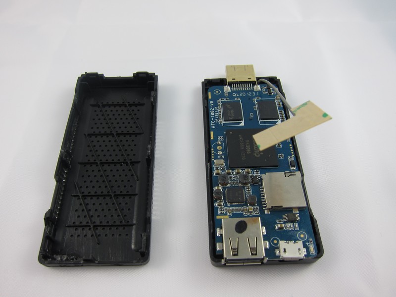 Обзор мощного мини компьютера UG802 Обзор мощного мини компьютера UG802