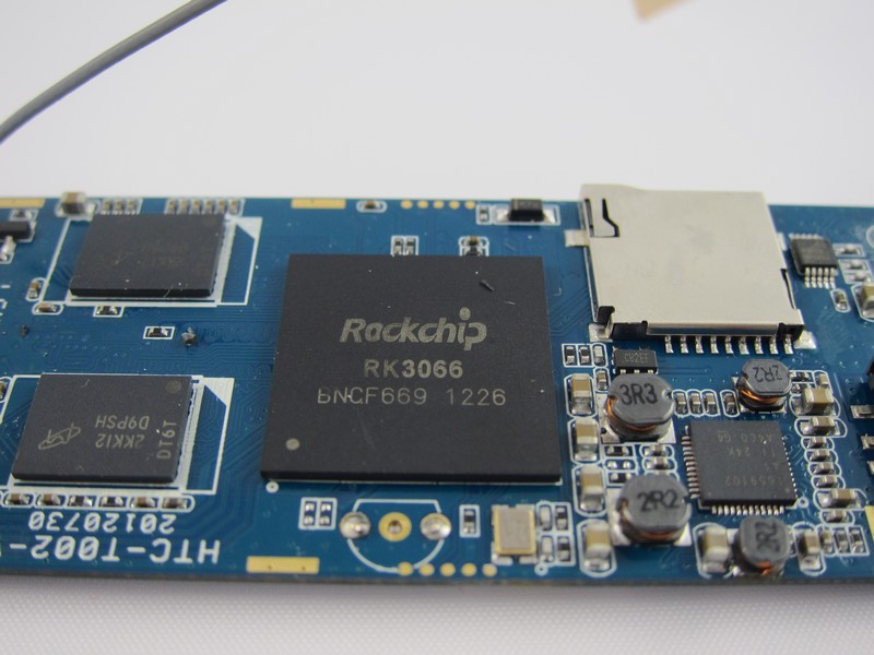 Обзор мощного мини компьютера UG802 Обзор мощного мини компьютера UG802