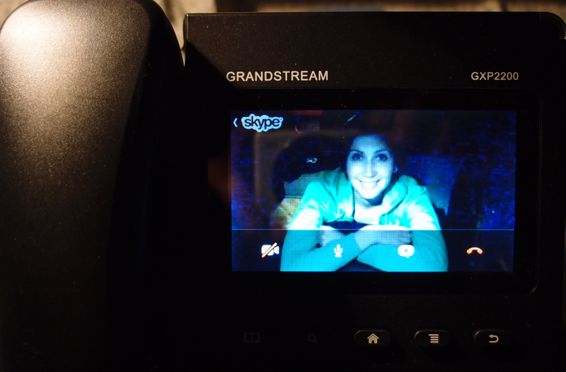 Обзор первого настольного IP телефона на платформе Android — Grandstream GXP2200
