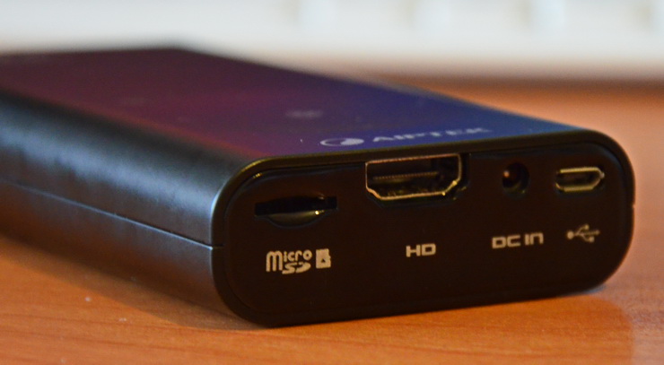 Обзор пикопроектора Aiptek PocketCinema V60: 60 дюймов, недорого Обзор пикопроектора Aiptek PocketCinema V60: 60 дюймов, недорого