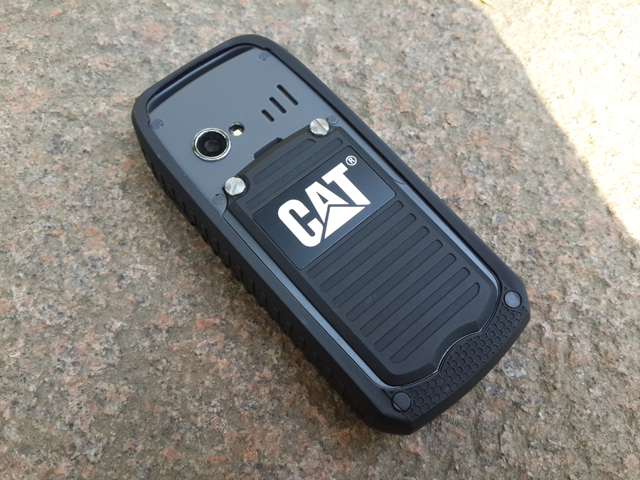 Обзор телефона Caterpillar CAT B25: экскаваторов родственник, тракторов брат