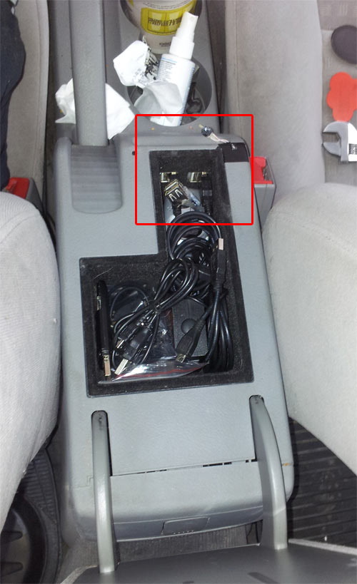 Паяем «умный» автомобильный БП на 5v с USB зарядкой и автоматическим включением/выключением
