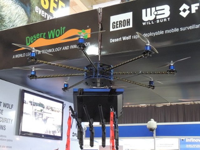 Первый дрон для разгона митингов