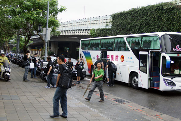 По стопам MSI Master Overclocking Arena 2012 По стопам MSI Master Overclocking Arena 2012