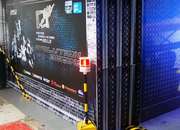 По стопам MSI Master Overclocking Arena 2012 По стопам MSI Master Overclocking Arena 2012