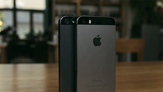 Подробный обзор iPhone 5s: неделя жизни с новинкой Подробный обзор iPhone 5s: неделя жизни с новинкой