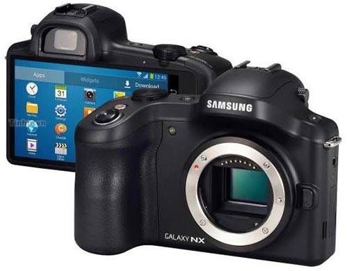 Камера Samsung Galaxy NX с ОС Android оснащена сенсорным экраном размером 4,3 дюйма по диагонали