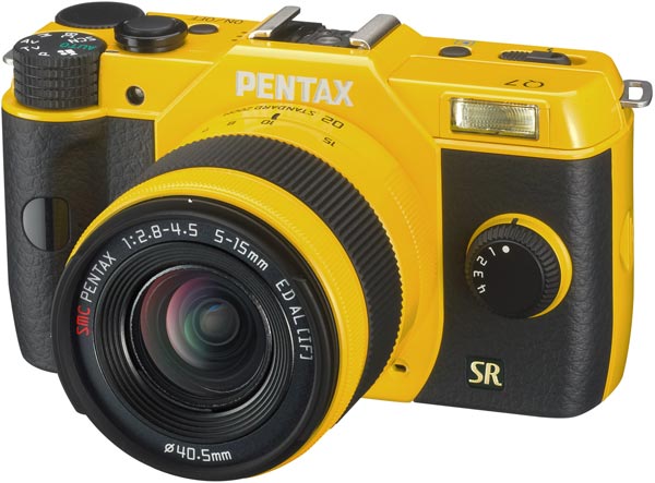 Представлена беззеркальная камера Pentax Q7