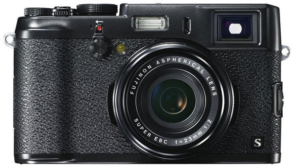 Рекомендованная розничная цена камеры Fujifilm X100S на российском рынке — 47 999 рублей
