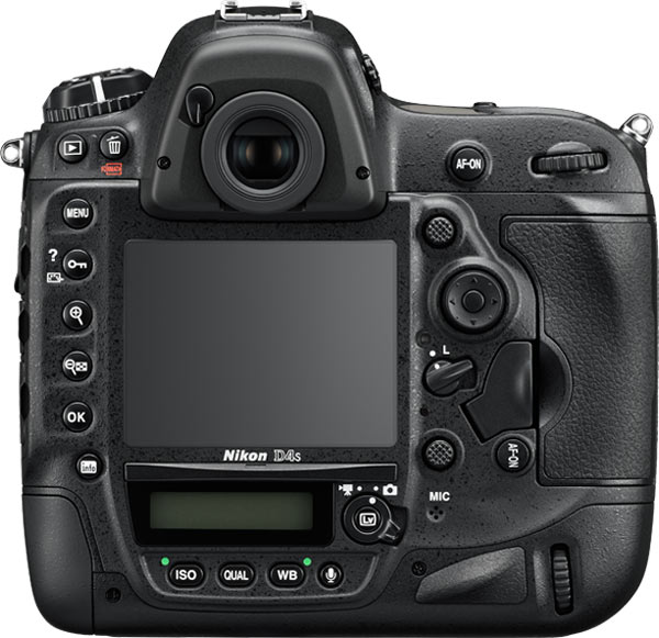 Продажи Nikon D4S стартуют в начале марта по цене $6500