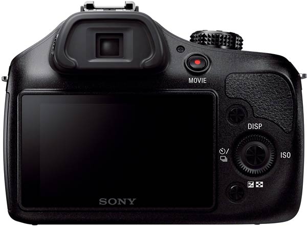 Камера Sony α3000 оснащена датчиком изображения формата APS-C