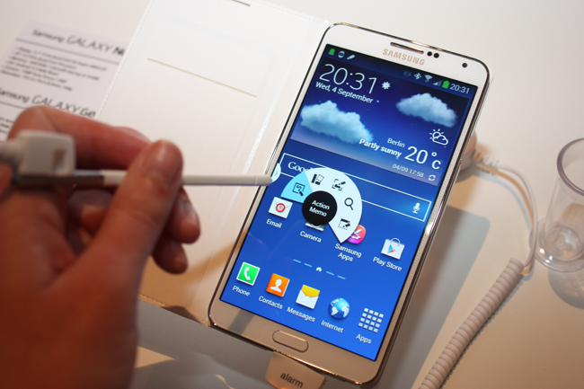 Предварительный обзор нового флагмана от Samsung: GALAXY NOTE III