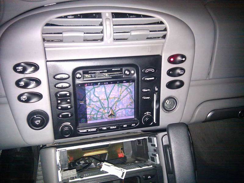 Простая эмуляция USB клавиатуры при помощи PIC18F2550 в CarPC на базе Android Простая эмуляция USB клавиатуры при помощи PIC18F2550 в CarPC на базе Android